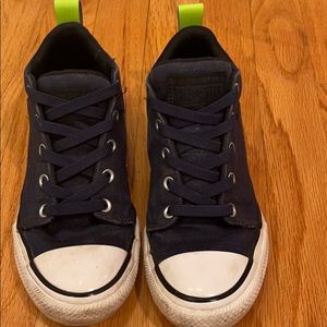 Boys awesome slip on converse sneakers !